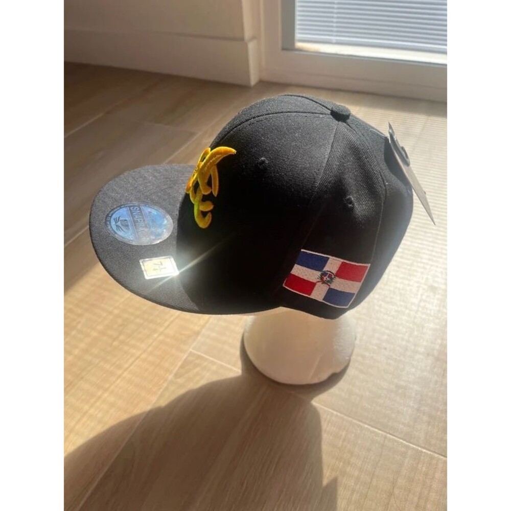 Baseball Cap - Picture 3 of 10